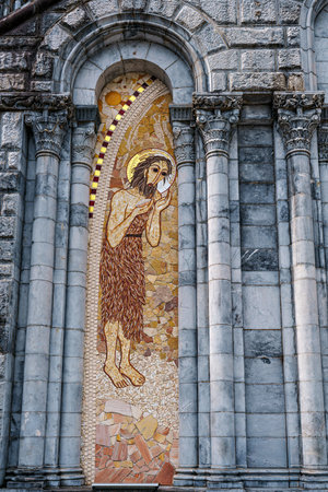Lourdes, France - Sep 28, 2025: Interior of the Basilica in the Sanctuary of Lourdes, France. Mayor pilgrimage spot for Catholics all around the worldのeditorial素材