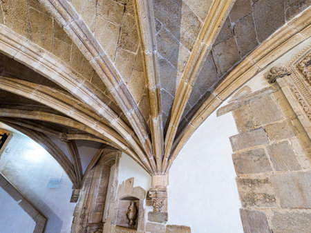 Main cloister of the Monastery of the Order of Christ, Convento de Cristo in Tomar in Portugal.の写真素材