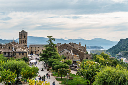 Ainsa, Spain - Oct 19, 2025: The medieval village of Ainsa in Spain belongs to the region of El Sobrarbe. It is one of the gateways to the Ordesa Valley in the Aragonese Pyrenees Spainのeditorial素材