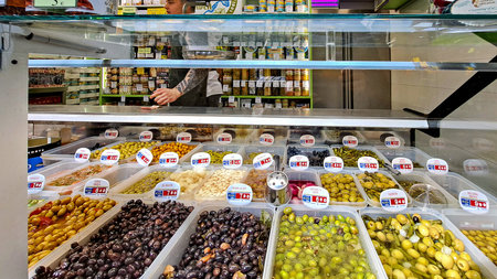 Zaragoza, Spain - Oct 24, 2025: Interior view of the Central Market, Mercado Central in Zaragoza, Aragon in Spain.のeditorial素材