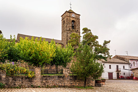 Binies is a beautiful village Aragonese Pyrenees that is at the entrance of the Valley of Anso. It...