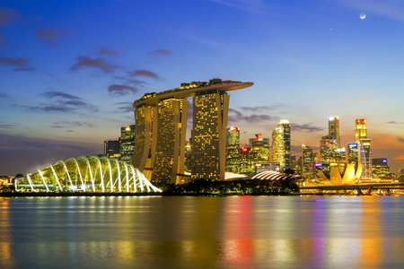 SINGAPORE CITY, SINGAPORE: Sep 29,2017: Singapore Skyline. Singapore`s business district, marina bay sand and the garden by the bay on sunset.のeditorial素材