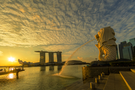 SINGAPORE CITY, SINGAPORE: OCT 31,2017: Singapore Skyline. Singapore`s business district, marina bay sand and the garden by the bay on sunsetのeditorial素材