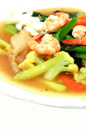 Thai style noodles with vegetables