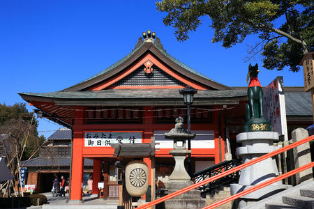 KYOTO, JAPAN - JANUARY 14: Unidentified people at Fushimi Inari taisha shrine in Kyoto, Japan at JANUARY 14, 2014. This popular shrine is said to have as many as 32,000 sub-shrines throughout Japanのeditorial素材