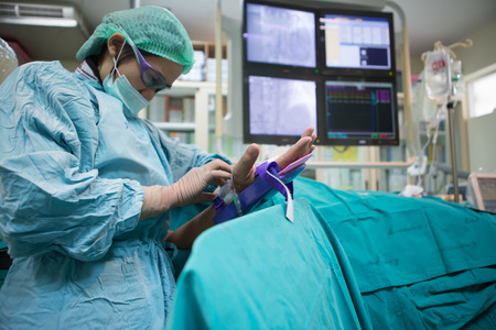 BANGKOK,Thailand-February:16, 2015:The doctor and staff are treating with Angiography,this is a medical imaging technique used to visualize the inside of blood vesselsのeditorial素材