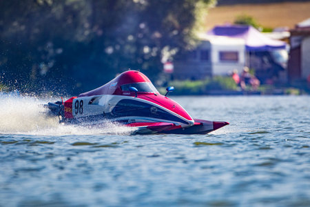 racing boats at high speedのeditorial素材
