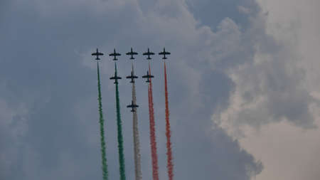 Maribor Airshow Slovenia AUGUST, 15, 2021 Frecce Tricolori, the Italian Air Force Aerobatic Team in flight. Alenia Aermacchi Leonardo MB-339 A PANのeditorial素材