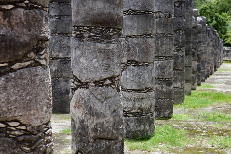 Ancient Mayan temple detail at Chichen Itza, Yucatan, Mexicoの写真素材