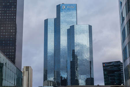 PARIS, FRANCE: Modern office buildings of the Business Center Tour, in La Defense business district, Paris, Franceのeditorial素材