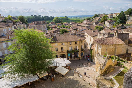 Saint Emilion, France: People enjoying the view of the centre of the old medieval town of saint emilion, in aquitaine, franceのeditorial素材