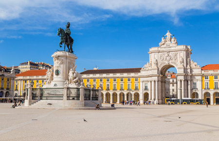 Lisbon, Portugal: Praca do Comercio or Commerce square, people and houses view in downtown of Lisbon, Portugal.のeditorial素材