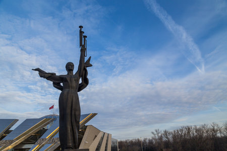 Minsk, Belarus: Monument to motherland symbol of victory, freedom. Woman statue near Minsk Hero City Obelisk. Great Patriotic War monument in capitalのeditorial素材
