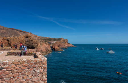 BERLENGA ISLAND, PORTUGAL: People visiting the island of Berlenga, in Portugalのeditorial素材