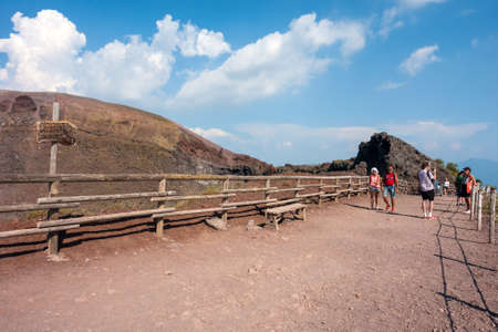 MOUNT VESUVIUS, ITALY: Tourists walk around the crater of Mount Vesuvius.のeditorial素材