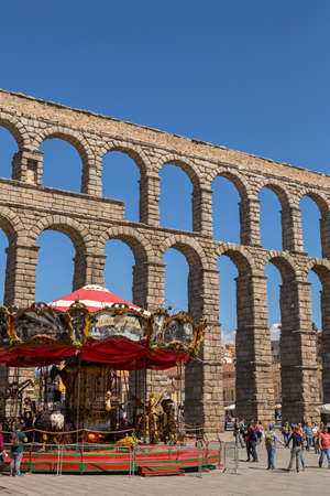 SEGOVIA, SPAIN:  Landscape of Roman Aqueduct, the famous landmark of Segovia, Spainのeditorial素材