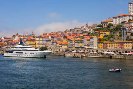 PORTO, PORTUGAL: the famous houses of the Ribeira in the Douro River bank near the Dom Luis I Bridge, Porto, Portugal.のeditorial素材