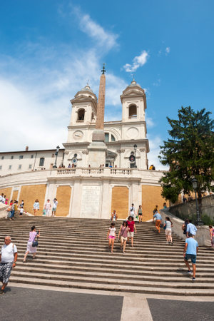 ROME: The Spanish Steps, with tourists, seen from Piazza di Spagna, Rome.The Spanish Steps are the widest staircase in Europe.のeditorial素材