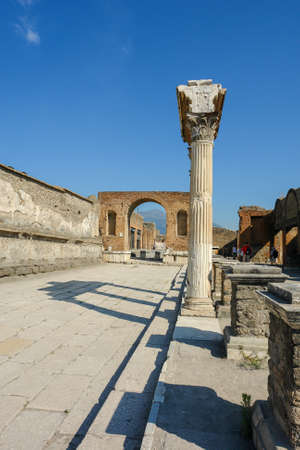 POMPEI, ITALY: Ruins of the ancient roman city of Pompeii, which was destroyed by the volcano Mount Vesuvius, about two millenniums ago, 79 ADのeditorial素材