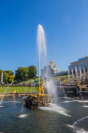 SAINT-PETERSBURG, RUSSIA: Peterhof, St. Petersburg, king's palace and grand-fountain. Russiaのeditorial素材