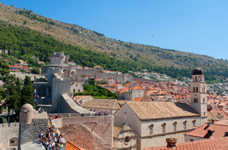 DUBROVNIK, CROATIA: tourists in the Old town of Dubrovnik, Croatia. Dubrovnik is a UNESCO World Heritage siteのeditorial素材