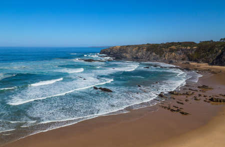 Atlantic isolated beach, Alentejo, Portugal.の写真素材