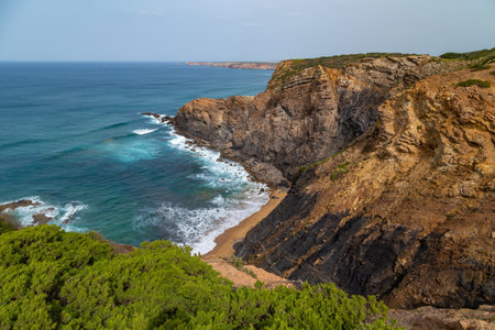Cliffs in the Algarve West Coast, near Aljezur, Portugalの写真素材