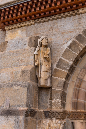 Santiago pilgrim sculpture Romanesque Church of Santa Marta de Tera XI century Via de la Plata Castilla y Leon Zamora Province. Spainのeditorial素材