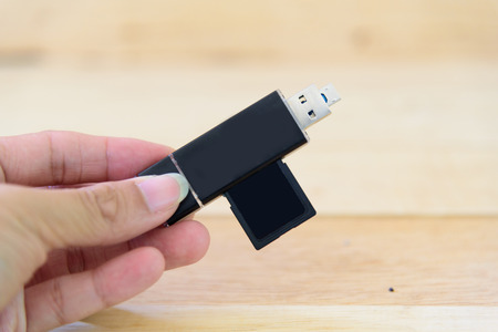 USB card reader for mobile
