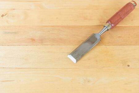 chisel latch on the wood plate
