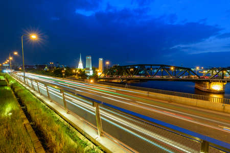 blur light traffic at junction / blurry traffic light in the cityの写真素材