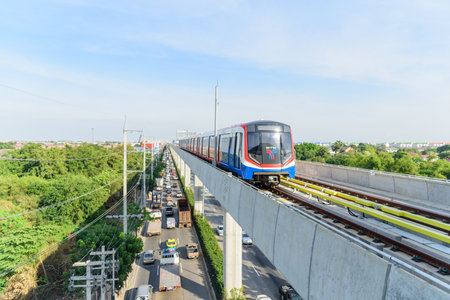Bangkok,Thailand - 19 Decemmber, 2020: Top view of sky train on rail going to Tao Poon stationのeditorial素材
