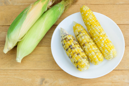 Top view Closeup to white boiled cornの写真素材