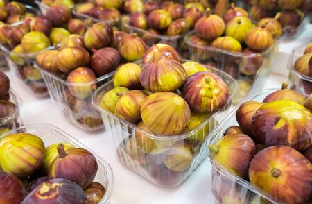 Ripe figs for sale at the city farmers marketの写真素材