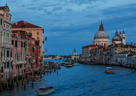 Iconic dusk view on Canal Grande and Basilica di Santa Maria della Salute, Italyの写真素材