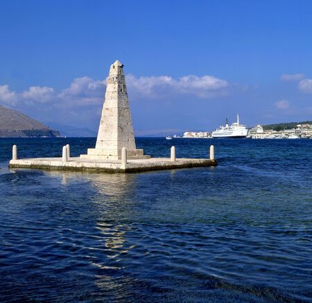 The obelisk monument to the British rule of Kefalonia, Greece, from 1809 to 1864. の写真素材