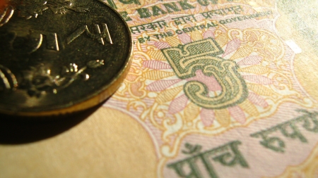 FIVE RUPEE INDIAN MONEY AND INDIAN COINS