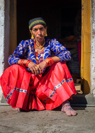 31st January 2023, Tehri Garhwal, Uttarakhand, India. A native garhwali woman dressed in a traditional garhwali attire in a wedding ceremony. Jaunsar- Jaunpur in tehri Garhwal.のeditorial素材
