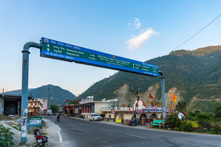 Nov. 3rd 2024 Uttarkashi Uttarakhand India. Sign board at Dharsu Band, Chinyalisaur, pointing to...