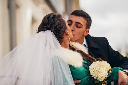 Morning wedding  kiss in  Pragueの写真素材