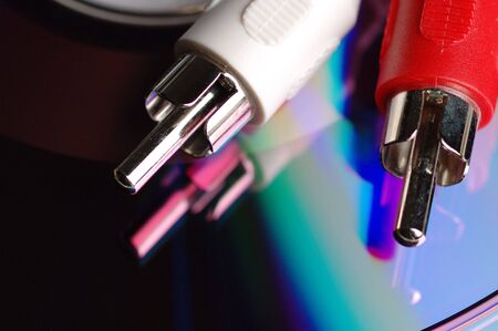 RCA plugs over dvd disk