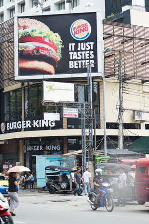 CHIANG MAI, THAILAND - SEPTEMBER 1, 2015 : Colorful streets of Chiang Mai.のeditorial素材