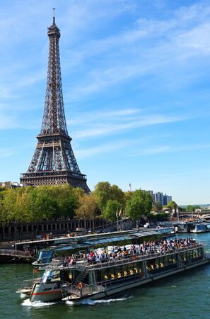 PARIS, FRANCE - MAY 6, 2016: The main tourist attraction of Paris -  Eiffel Tower.のeditorial素材