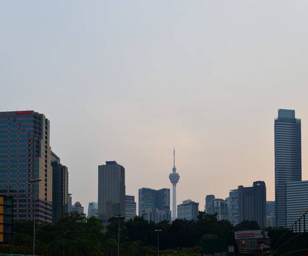 KUALA LUMPUR, MALAYSIA - AUGUST 18, 2016: Noisy and colorful life-filled streets of Kuala Lumpur.のeditorial素材