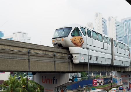 KUALA LUMPUR, MALAYSIA - AUGUST 19, 2016: Noisy and colorful life-filled streets of Kuala Lumpur.のeditorial素材