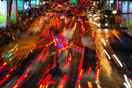 BANGKOK, THAILAND - AUGUST 25, 2016: Road traffic on the street in downtown of Bangkok. Long exposure.のeditorial素材