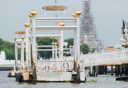 River pier on the Chao Phraya river.のeditorial素材