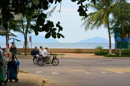 DA NANG, VIETNAM - AUGUST 1, 2017: Busy traffic on the streets of Da Nang city.のeditorial素材