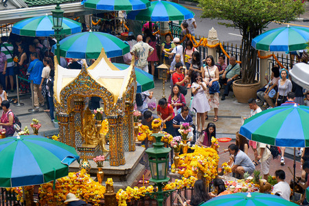 BANGKOK, THAILAND - July 21, 2017: Colorful and noisy streets of the asian metropolis.のeditorial素材