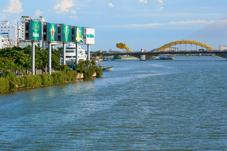 DA NANG, VIETNAM - AUGUST 31, 2017: Famous Dragon Bridge in Da Nang city, Vietnam.のeditorial素材